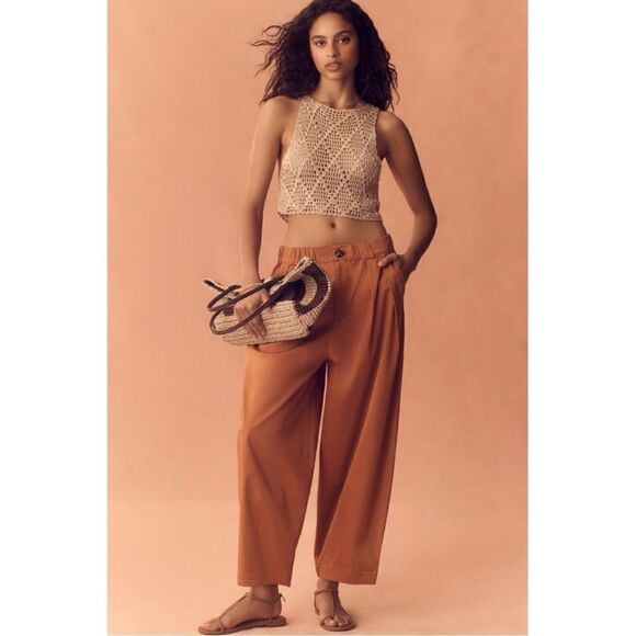 NEW Anthropologie Maeve Curved Tapered Leg Poplin Barrel Ankle Pants Medium - Picture 1 of 4